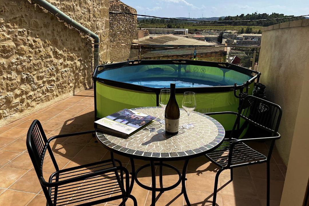 Photo of Patio Balcony in Batea