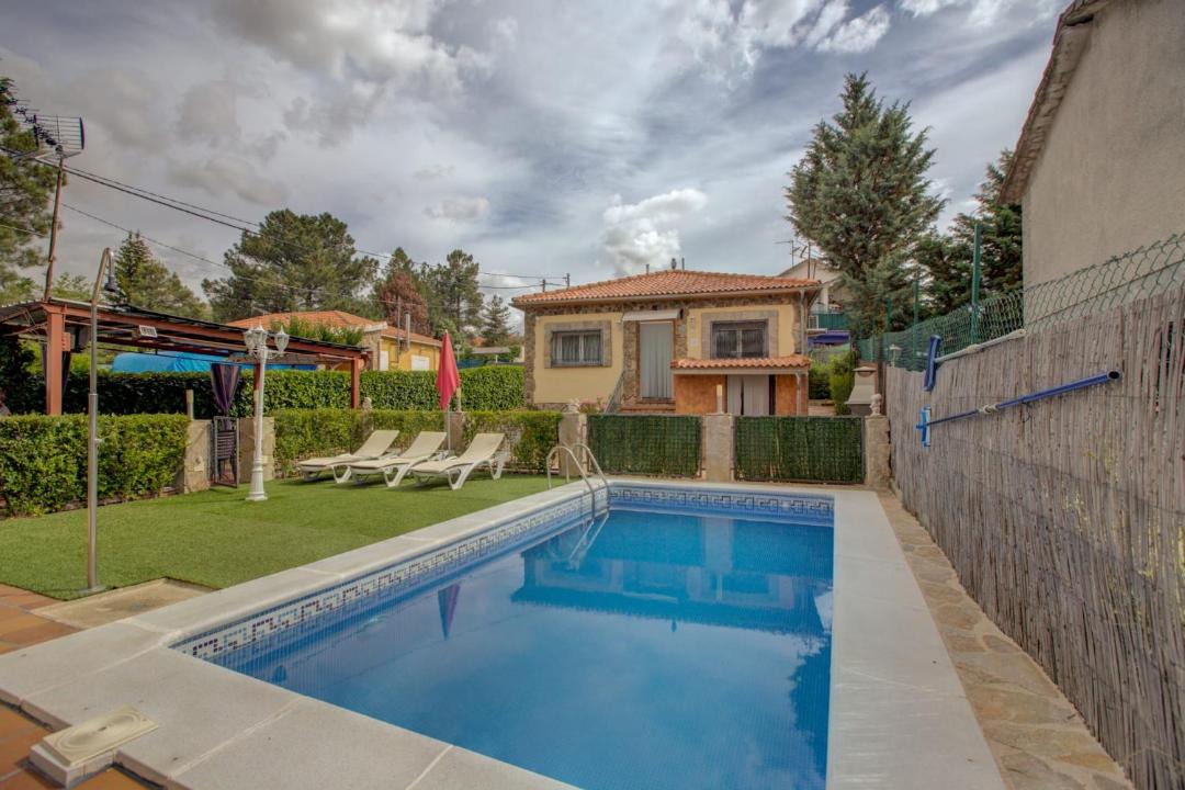 Photo of Outdoor in Santa Maria de la Alameda