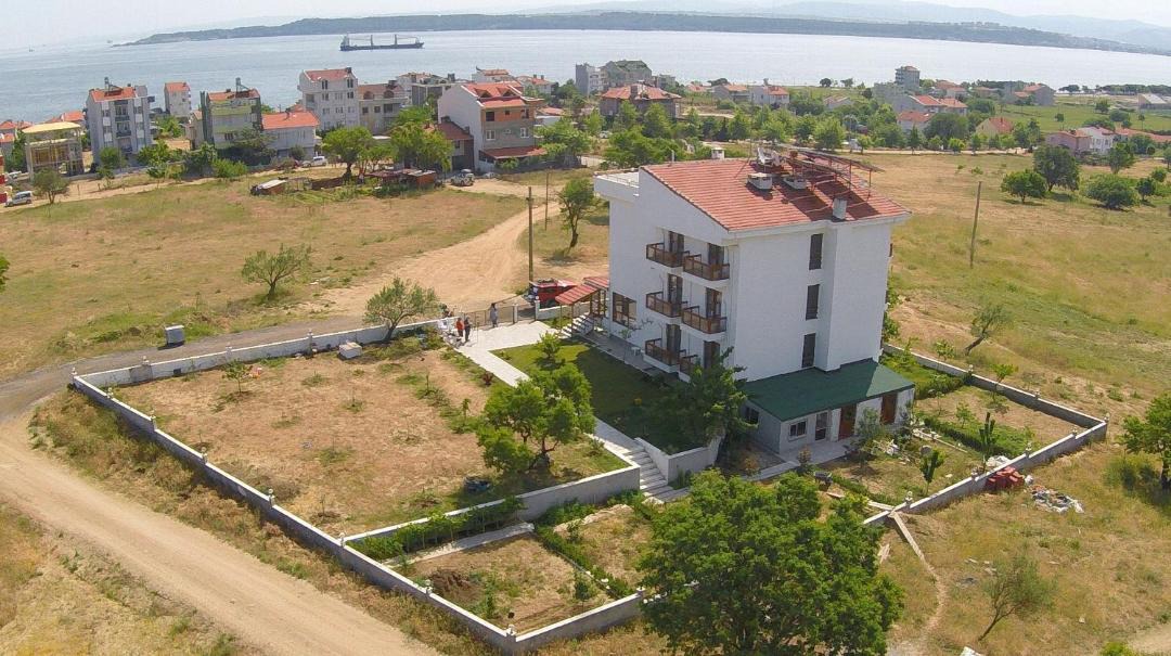 Photo of Buildings in Eceabat