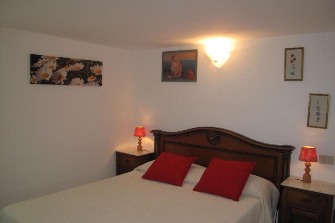 Photo of Bedroom in Montignoso
