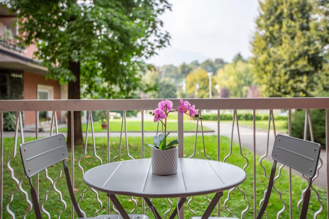 Photo of Patio Balcony in Longone al Segrino