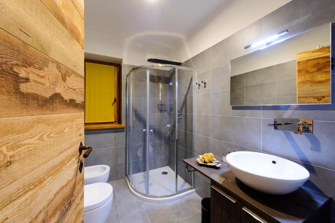 Photo of Bathroom in Alagna Valsesia