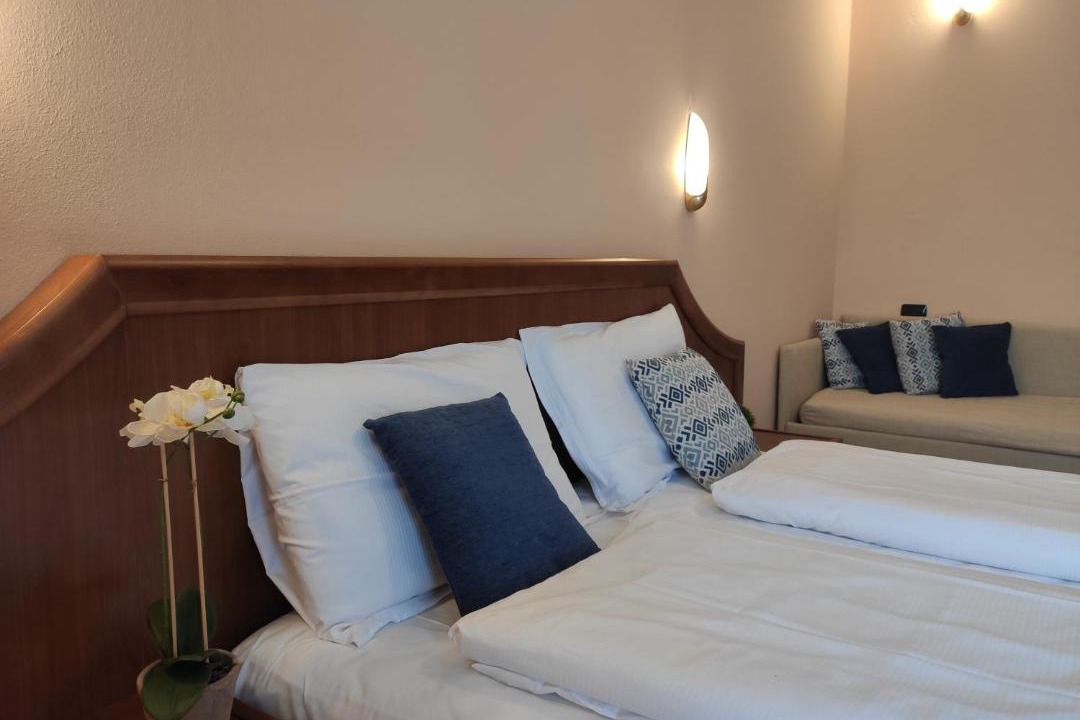 Photo of Bedroom in Cannobio
