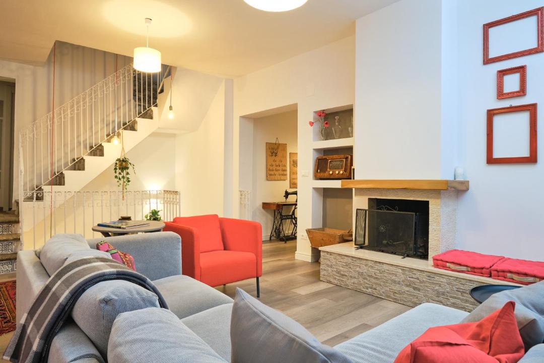 Photo of Livingroom in Serramonacesca