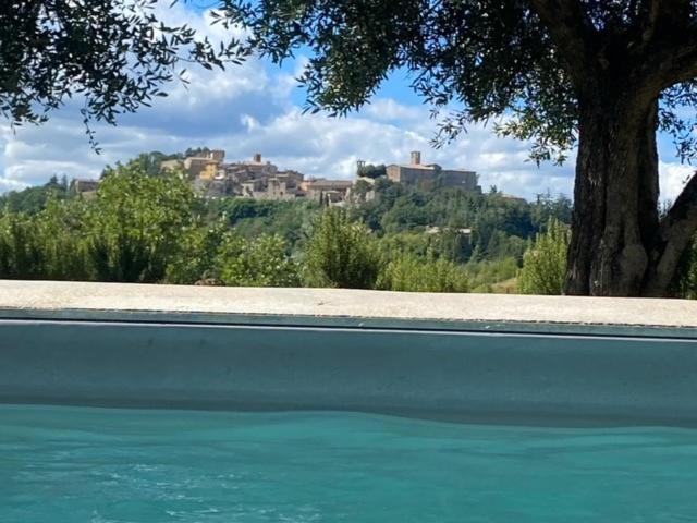 Photo of Others in Montone