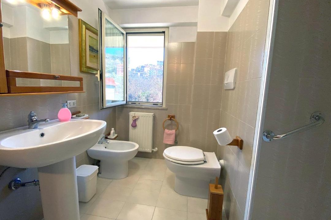 Photo of Bathroom in Subiaco