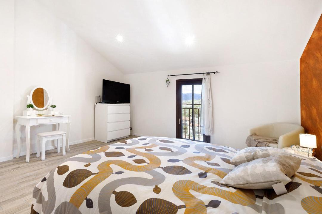 Photo of Bedroom in Castelvecchio di Rocca Barbena
