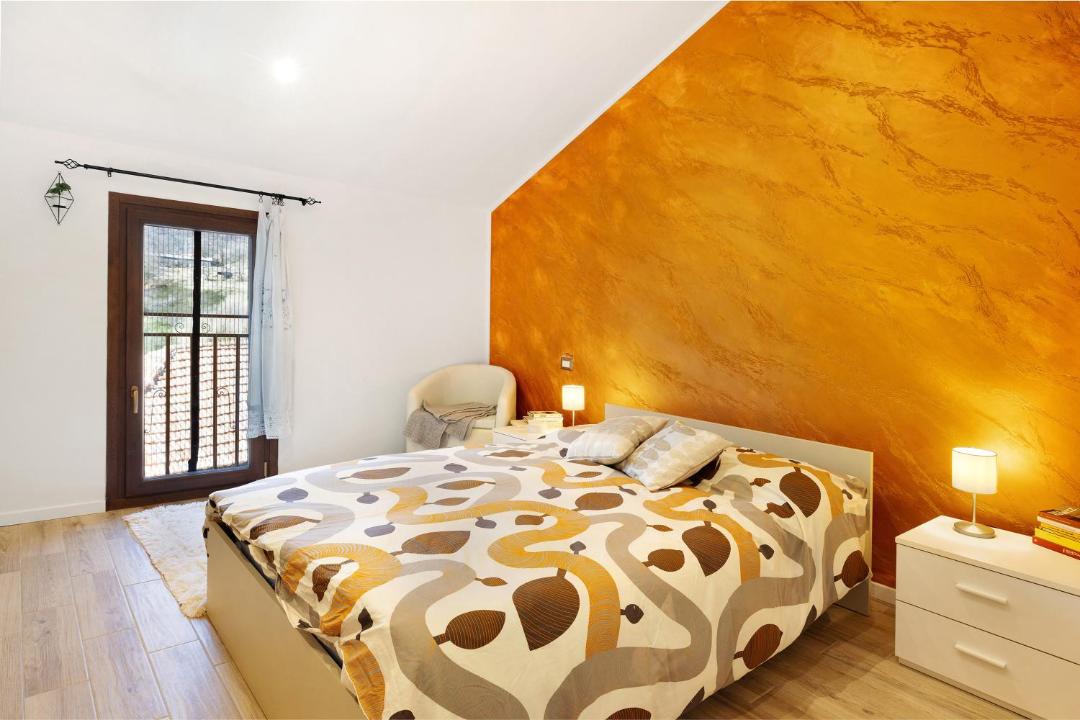 Photo of Bedroom in Castelvecchio di Rocca Barbena