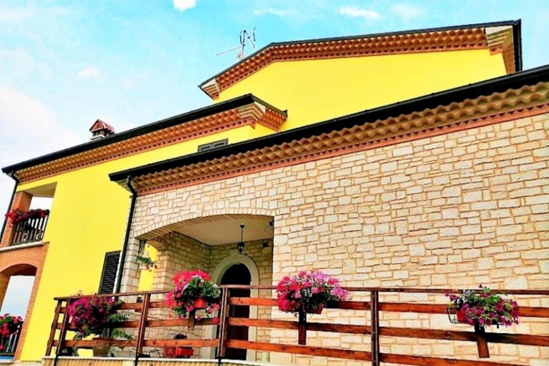 Photo of Others in Baranello