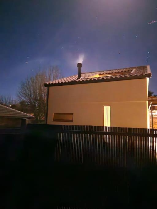 Photo of Buildings in Navafria