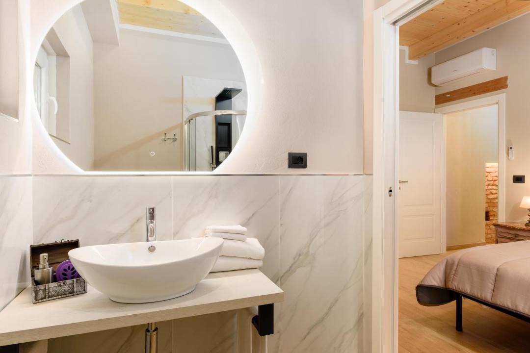 Photo of Bathroom in Canale