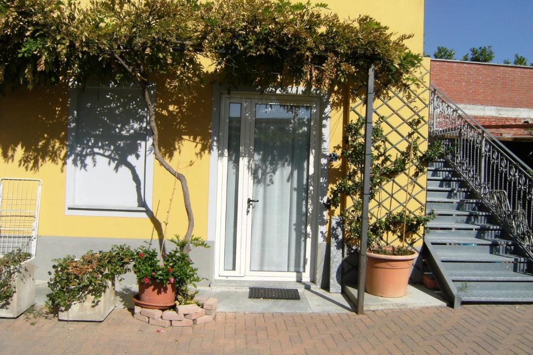 Photo of Buildings in Cassine