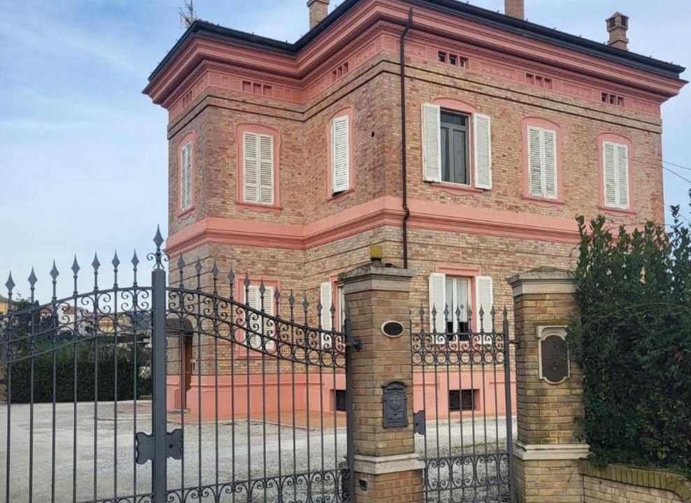 Photo of Others in Fermo