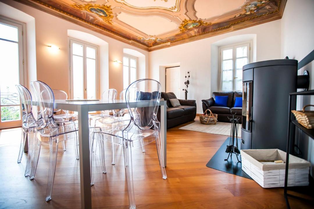 Photo of Livingroom in Moltrasio