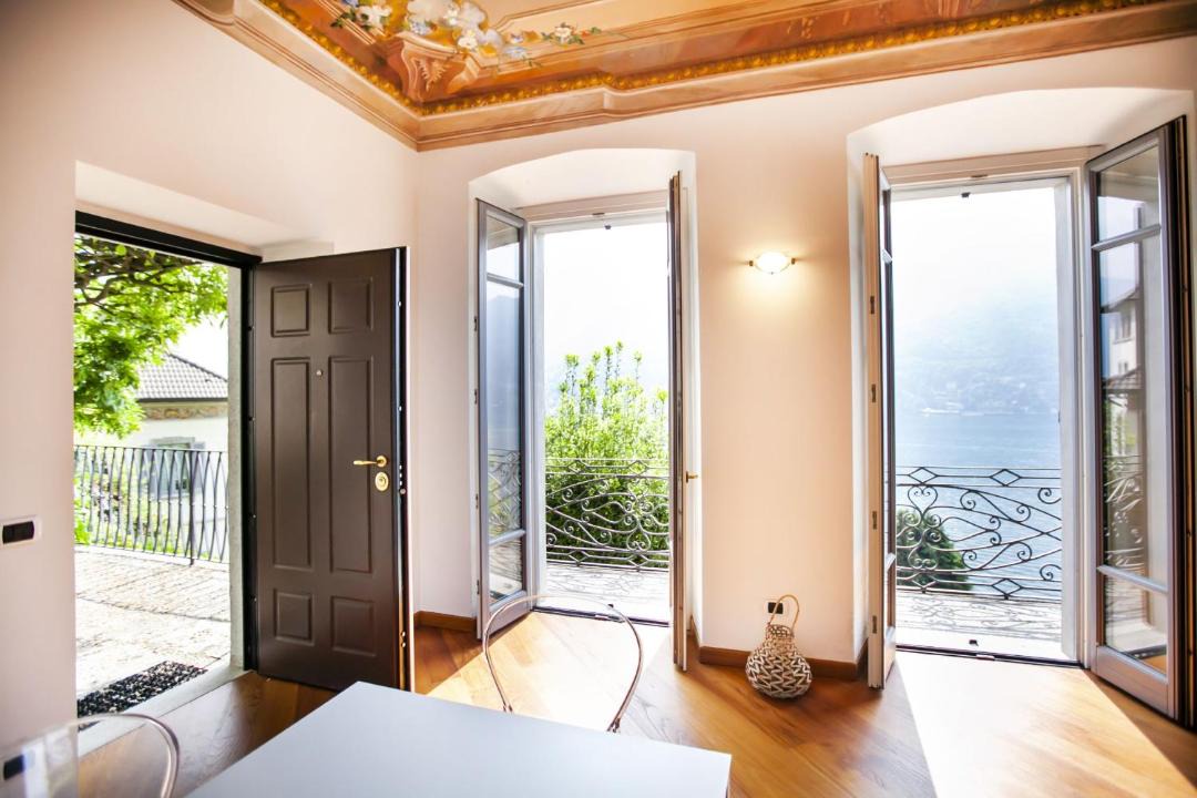 Photo of Bedroom in Moltrasio