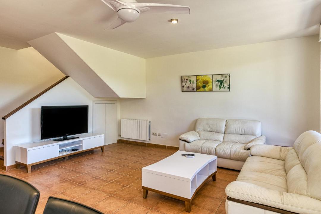 Photo of Livingroom in Navata