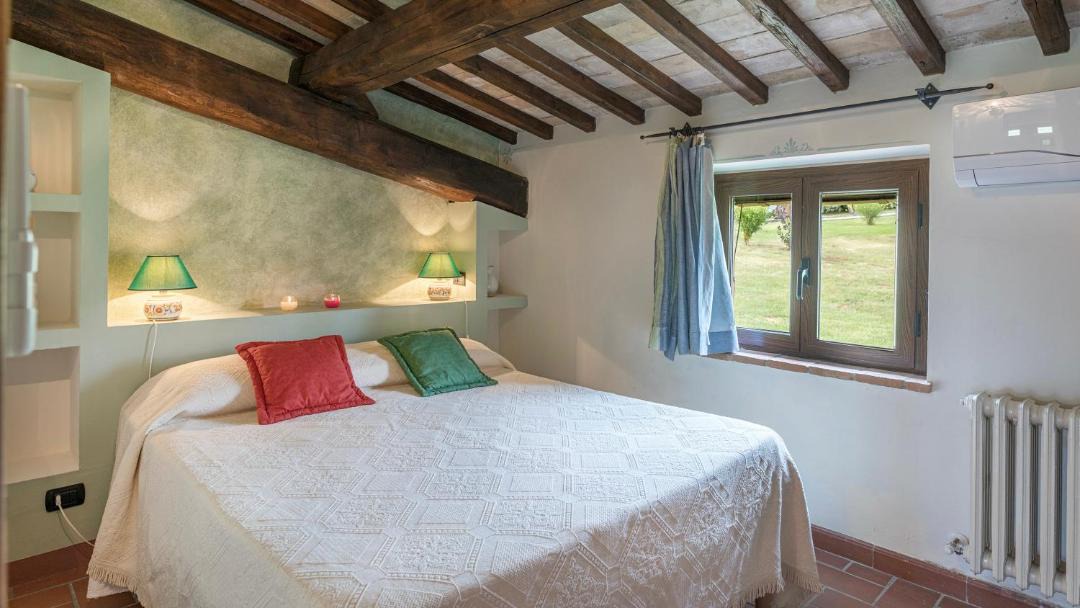 Photo of Bedroom in Todi