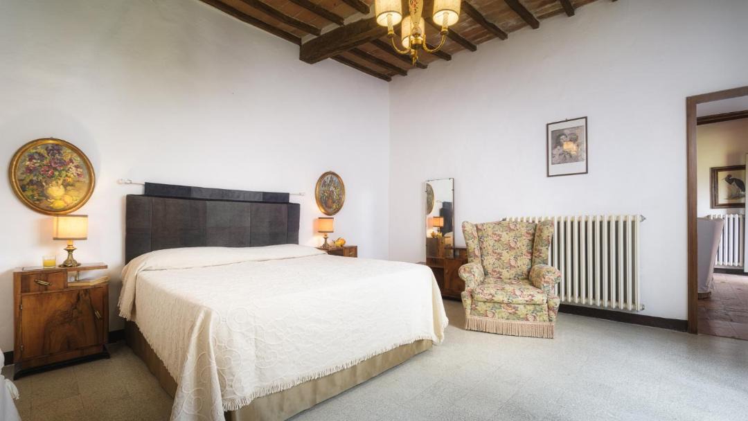 Photo of Bedroom in Todi
