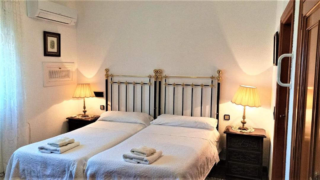 Photo of Bedroom in Albarreal de Tajo