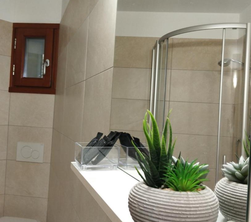Photo of Bathroom in Armeno