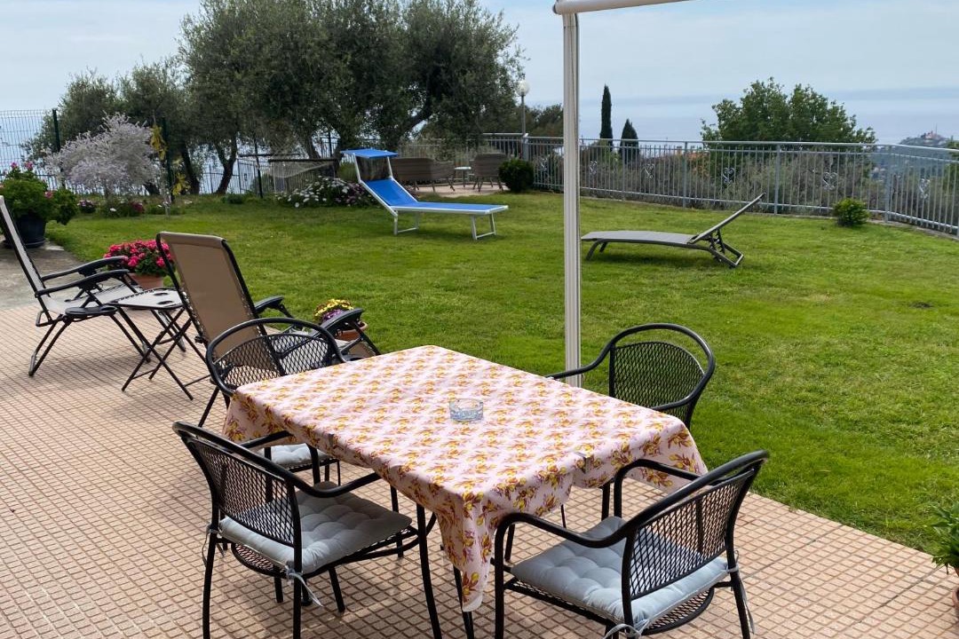Photo of Patio Balcony in Imperia