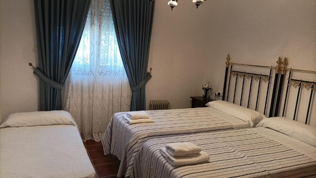 Photo of Bedroom in Albarreal de Tajo