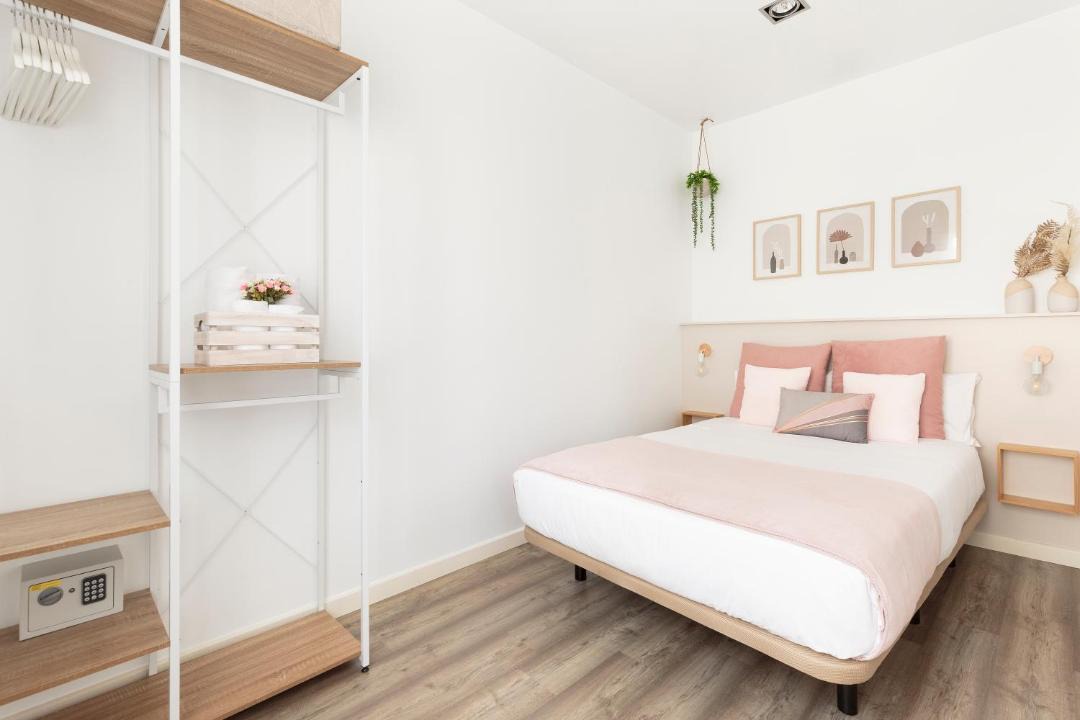 Photo of Bedroom in La Sagrada Familia