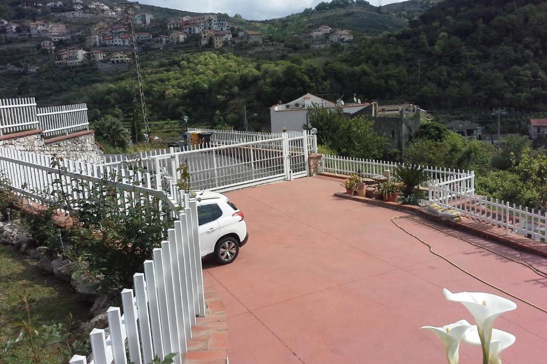 Photo of Others in Tovo San Giacomo