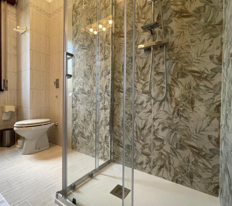 Photo of Bathroom in Mantua