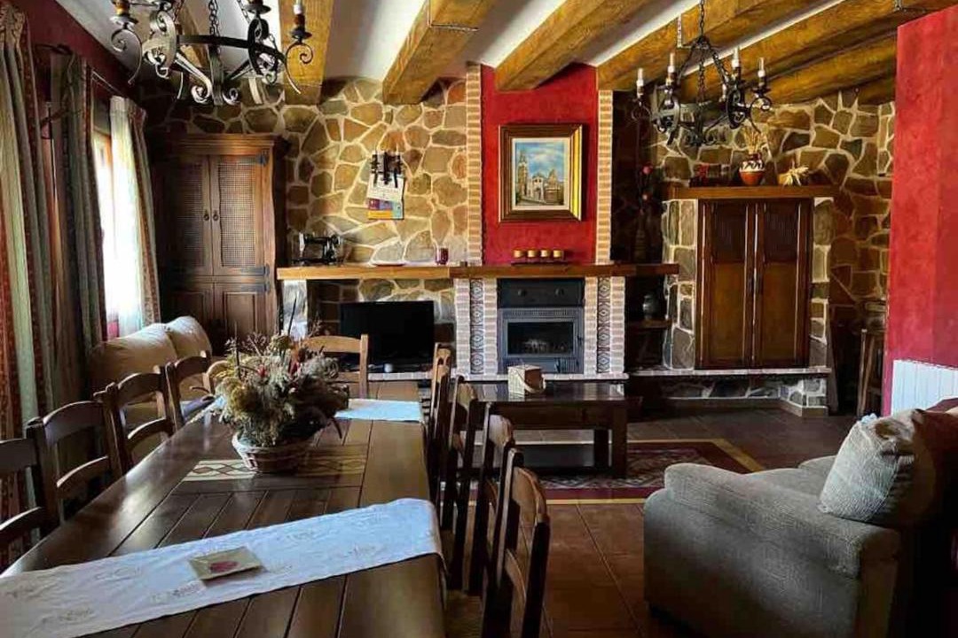 Photo of Livingroom in San Pablo de los Montes