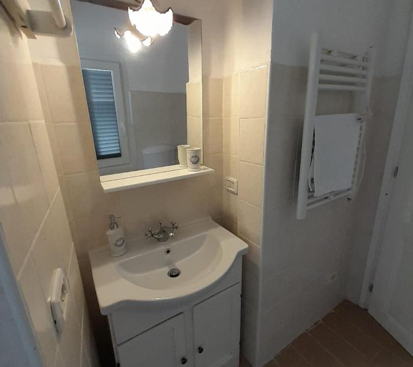 Photo of Bathroom in Treville