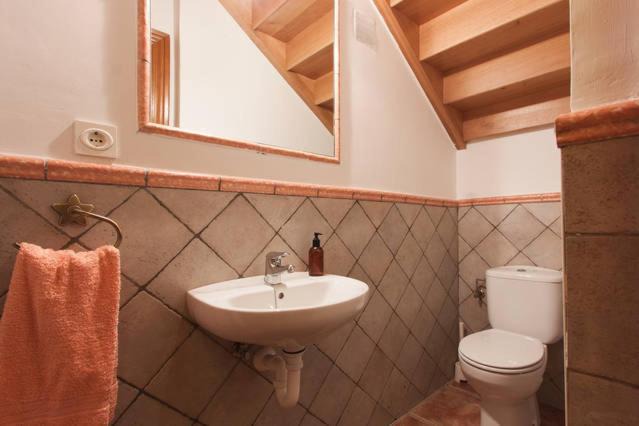 Photo of Bathroom in Esnoz