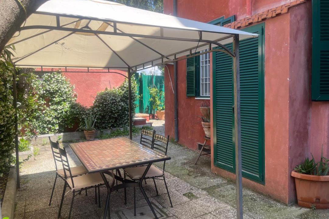 Photo of Patio Balcony in Quartiere XX Ardeatino