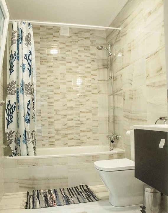 Photo of Bathroom in Sierra