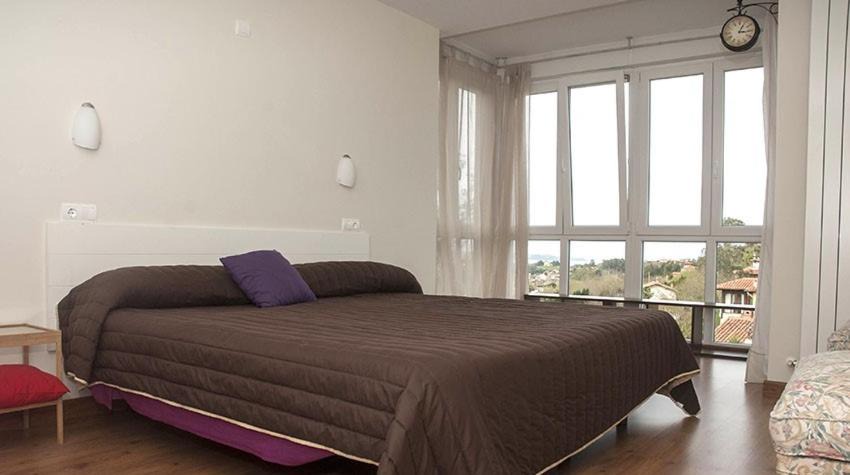 Photo of Bedroom in Sierra