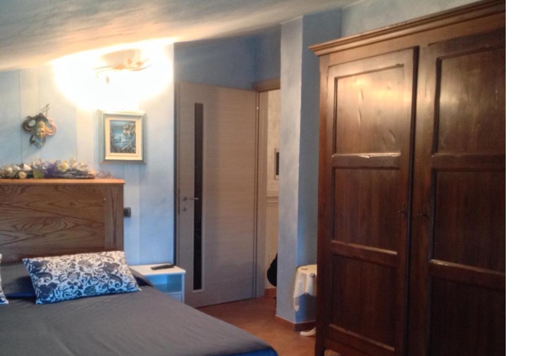Photo of Bedroom in Carru