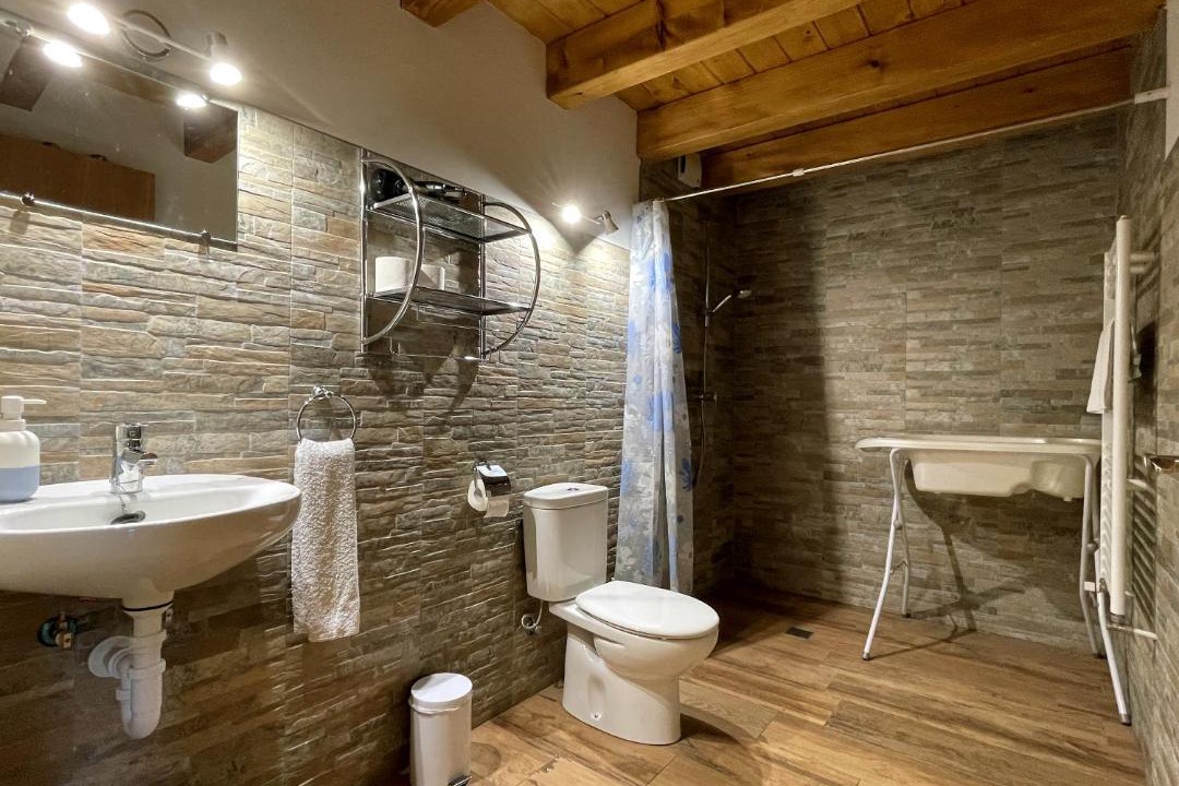 Photo of Bathroom in Imotz