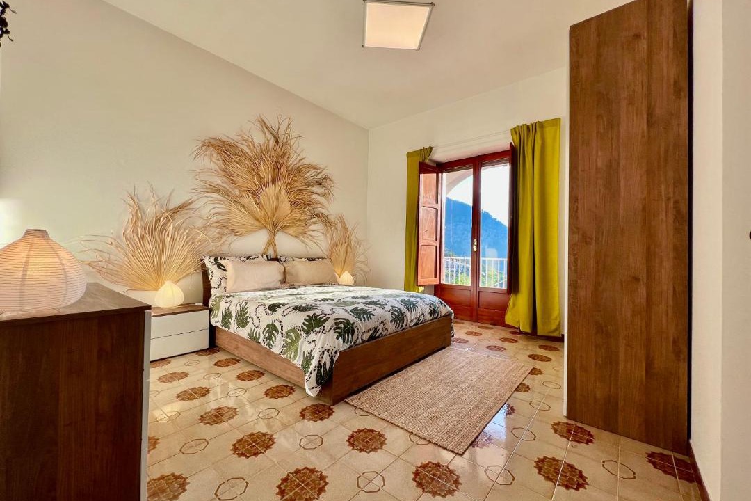 Photo of Bedroom in Pogerola