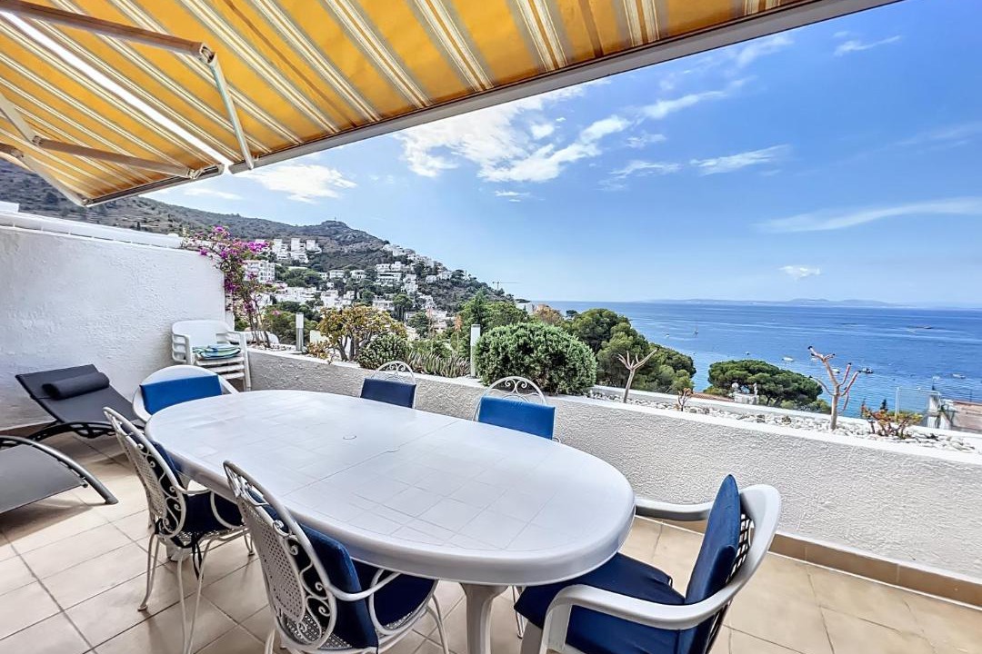Photo of Patio Balcony in Almadraba-Canyelles
