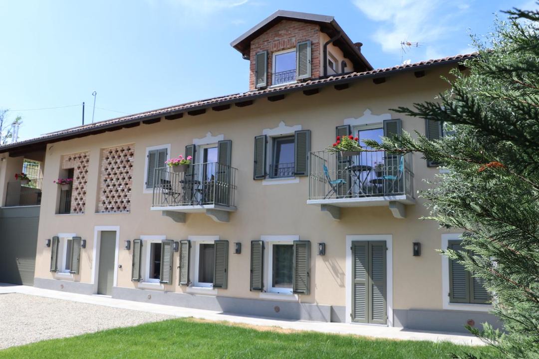 Photo of Buildings in Moasca