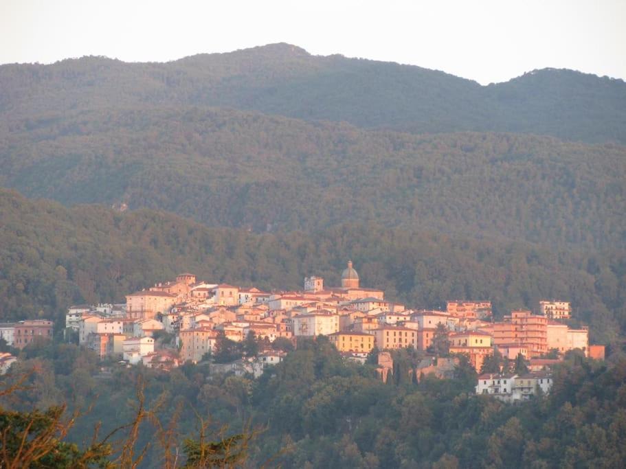 Photo of Outdoor in Atina