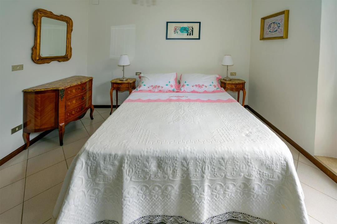 Photo of Bedroom in Luco dei Marsi