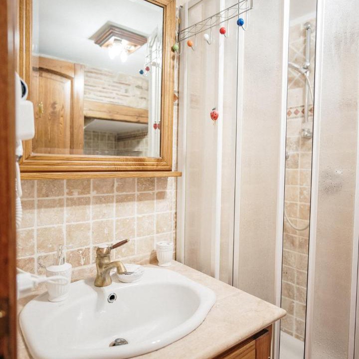 Photo of Bathroom in Ascrea