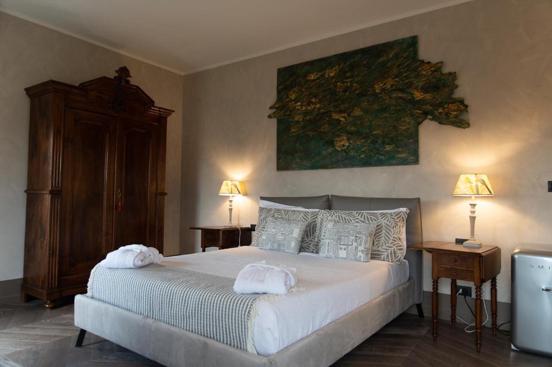 Photo of Bedroom in Neive