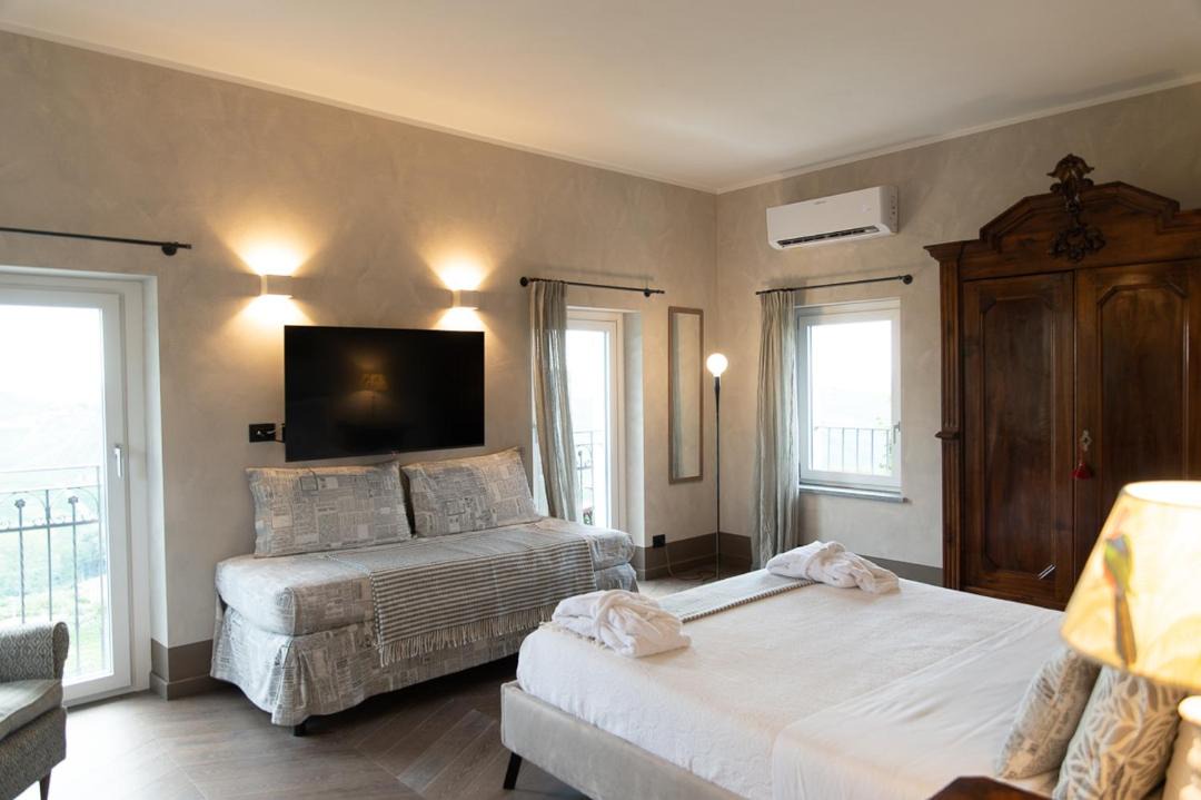 Photo of Bedroom in Neive