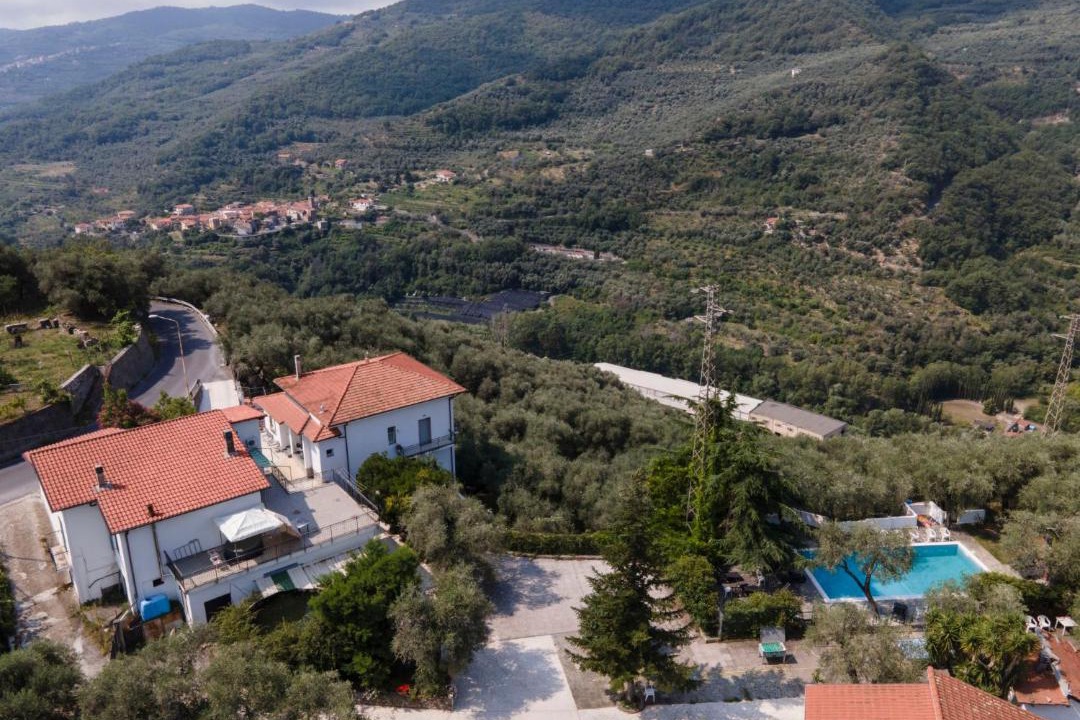 Photo of Others in Gazzelli