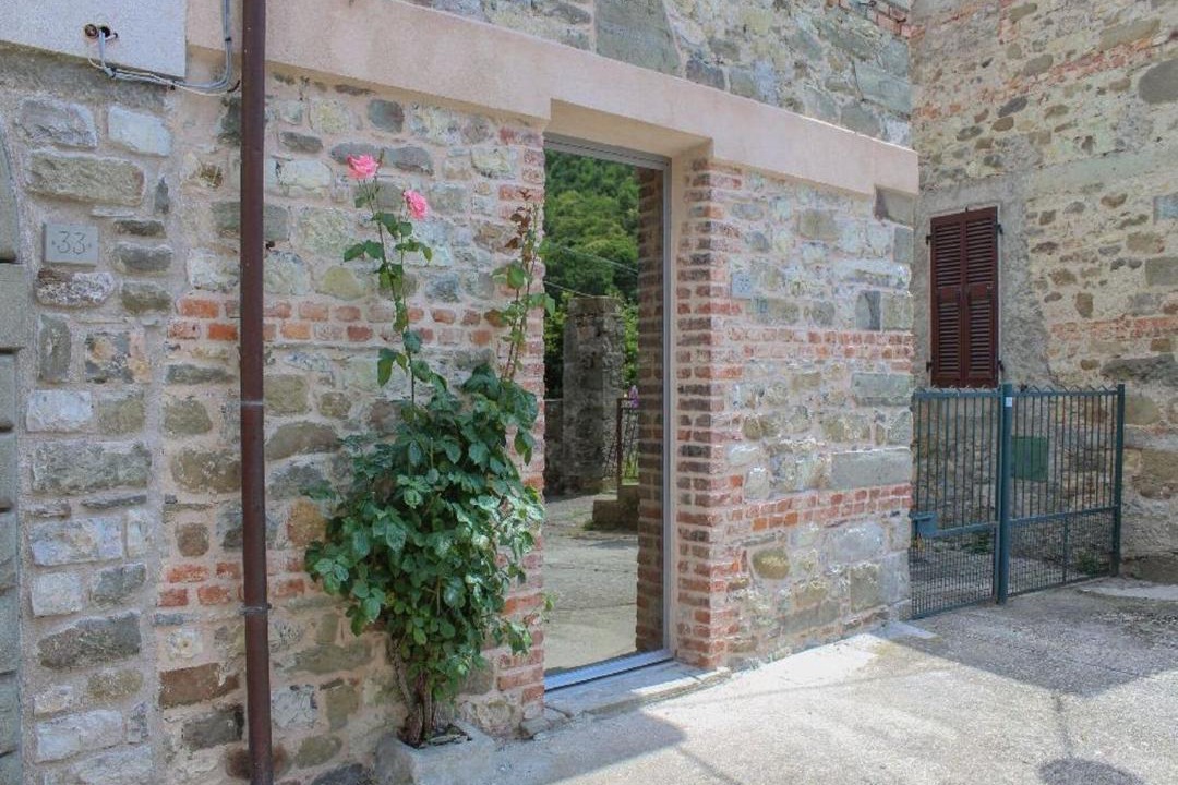 Photo of Others in Argigliano
