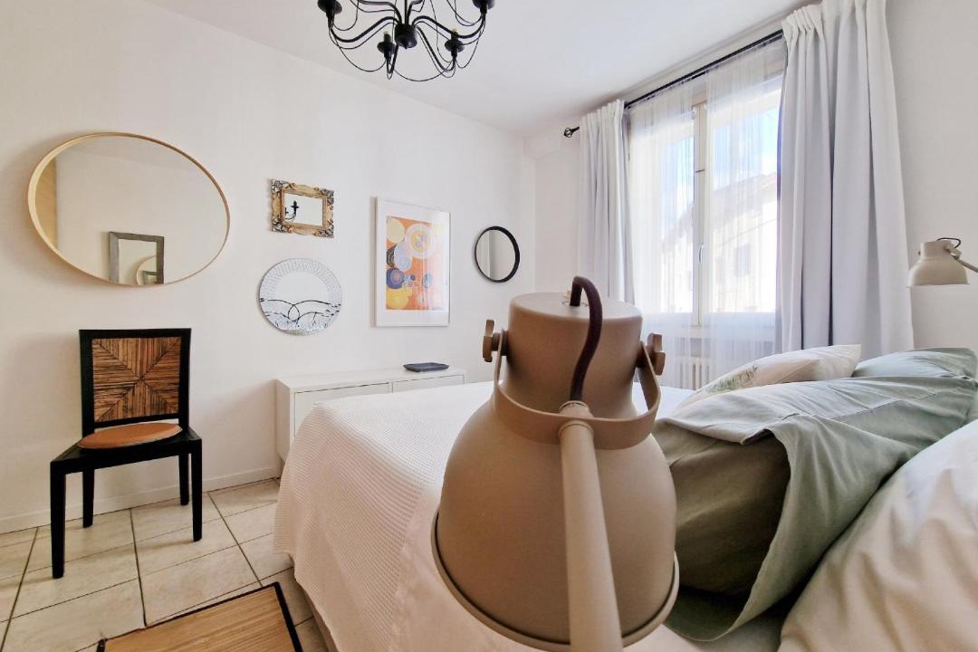 Photo of Bedroom in Mandello del Lario