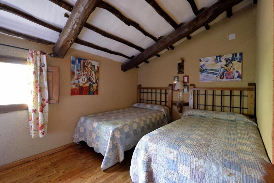 Photo of Bedroom in Elche De La Sierra