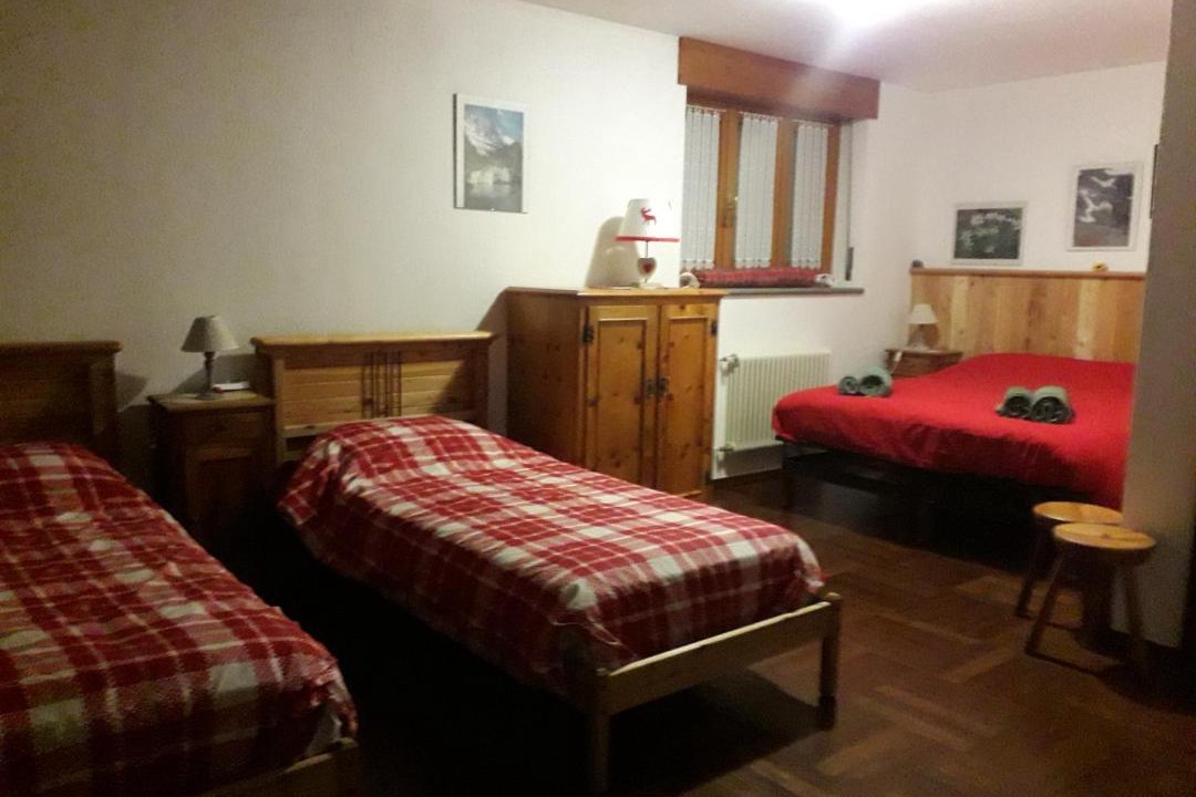 Photo of Bedroom in Antey-Saint-Andre